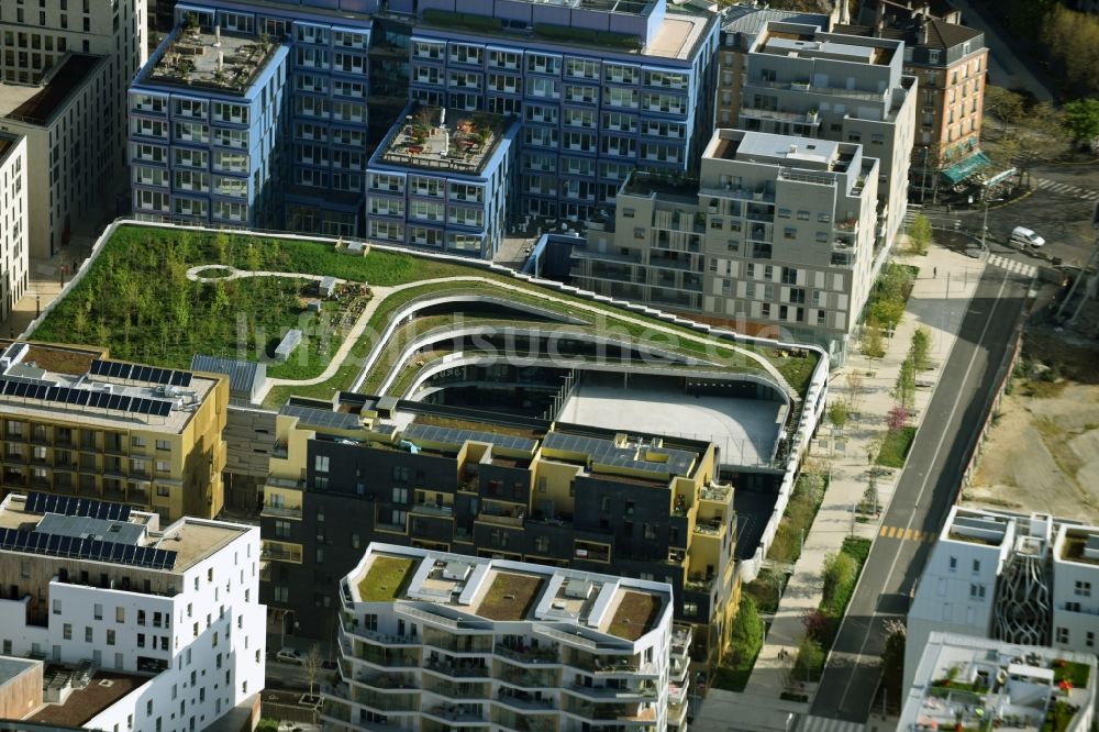 Paris Boulogne-Billancourt von oben - Schulgebäude des Gymnase Biodiversité an der Rue Marcel Bontemps in Paris Boulogne-Billancourt in Ile-de-France, Frankreich