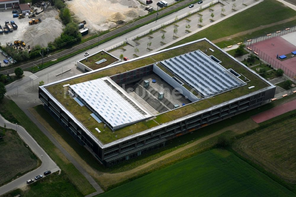 Luftaufnahme Markt Indersdorf - Schulgebäude des Gymnasium in Markt Indersdorf im Bundesland Bayern, Deutschland