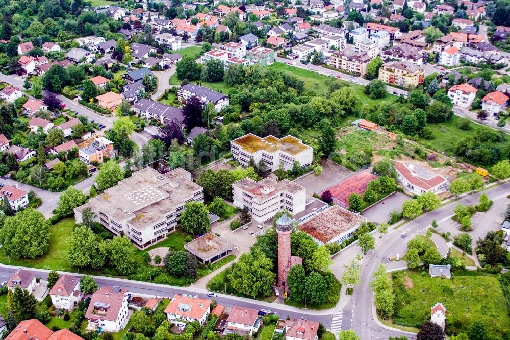 Luftaufnahme Pforzheim - Schulgebäude des Gymnasium Reuchlin-Gymnasium Pforzheim in Pforzheim im Bundesland Baden-Württemberg, Deutschland