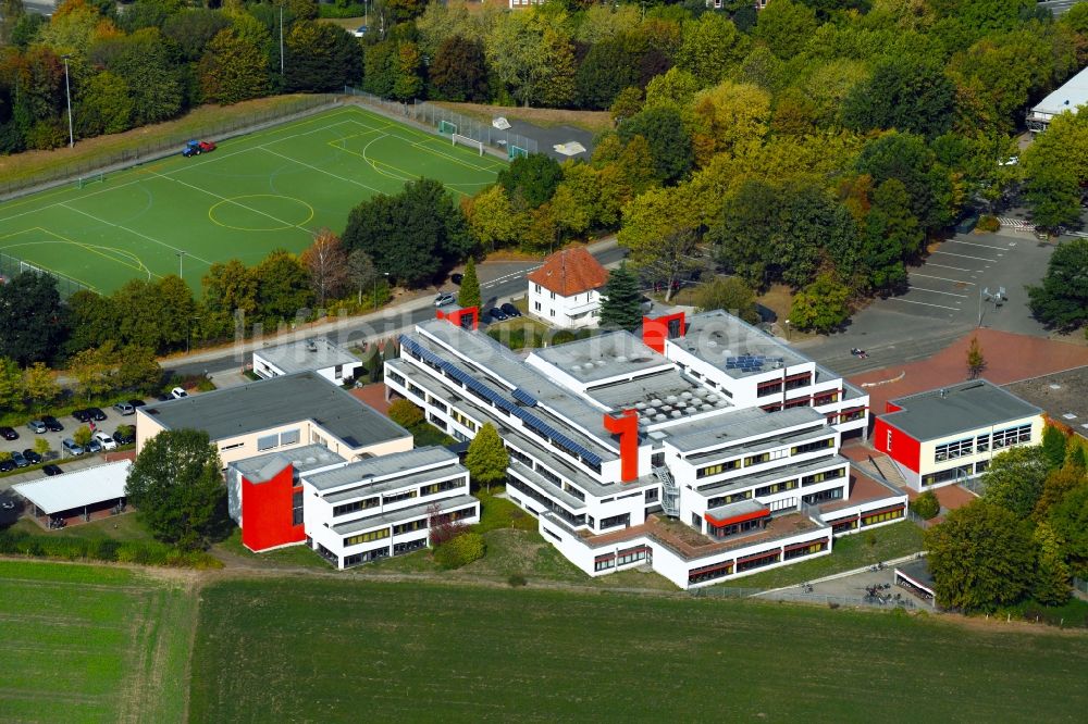 Luftbild Georgsmarienhütte - Schulgebäude des Gymnasiums Oesede in Georgsmarienhütte im Bundesland Niedersachsen, Deutschland