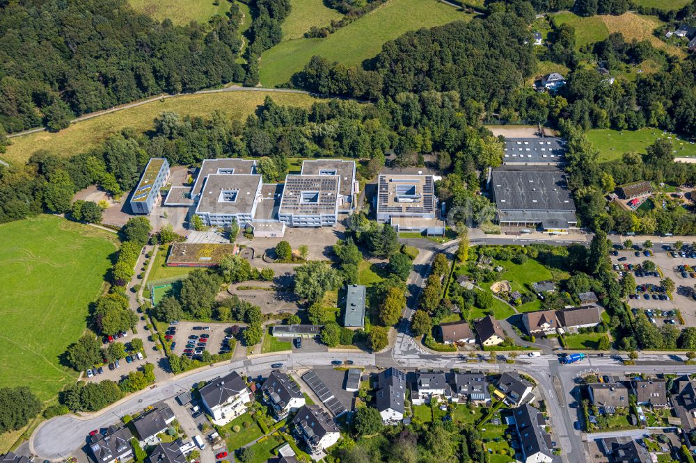 Luftbild Gevelsberg - Schulgebäude der Hauptschule Gevelsberg und des Städtischen Gymnasium Gevelsberg in Gevelsberg im Bundesland Nordrhein-Westfalen, Deutschland