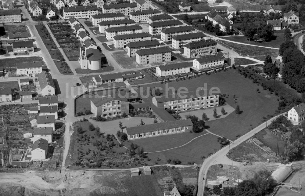 Kirchheim unter Teck aus der Vogelperspektive: Schulgebäude der heutigen Raunerschule Gemeinschaftsschule und der Teck-Realschule in Kirchheim unter Teck im Bundesland Baden-Württemberg, Deutschland