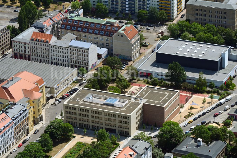 Leipzig von oben - Schulgebäude an der Jablonowskistraße in Leipzig im Bundesland Sachsen, Deutschland