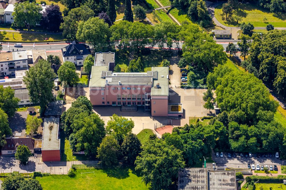 Hamm von oben - Schulgebäude der Jahnschule im Ortsteil Herringen in Hamm im Bundesland Nordrhein-Westfalen, Deutschland