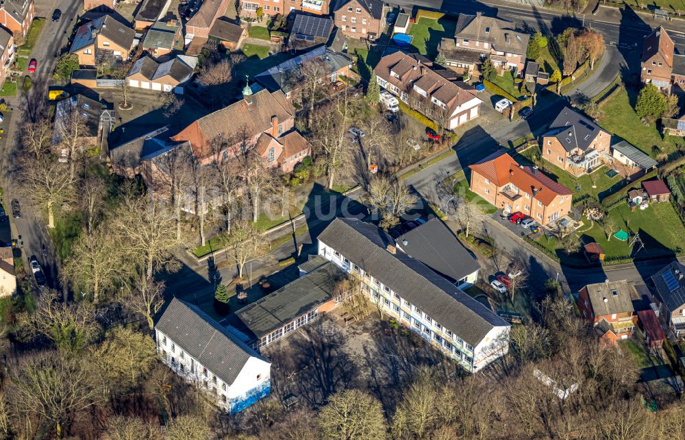 Werne aus der Vogelperspektive: Schulgebäude Kardinal-von-Galen-Schule in Werne im Bundesland Nordrhein-Westfalen, Deutschland