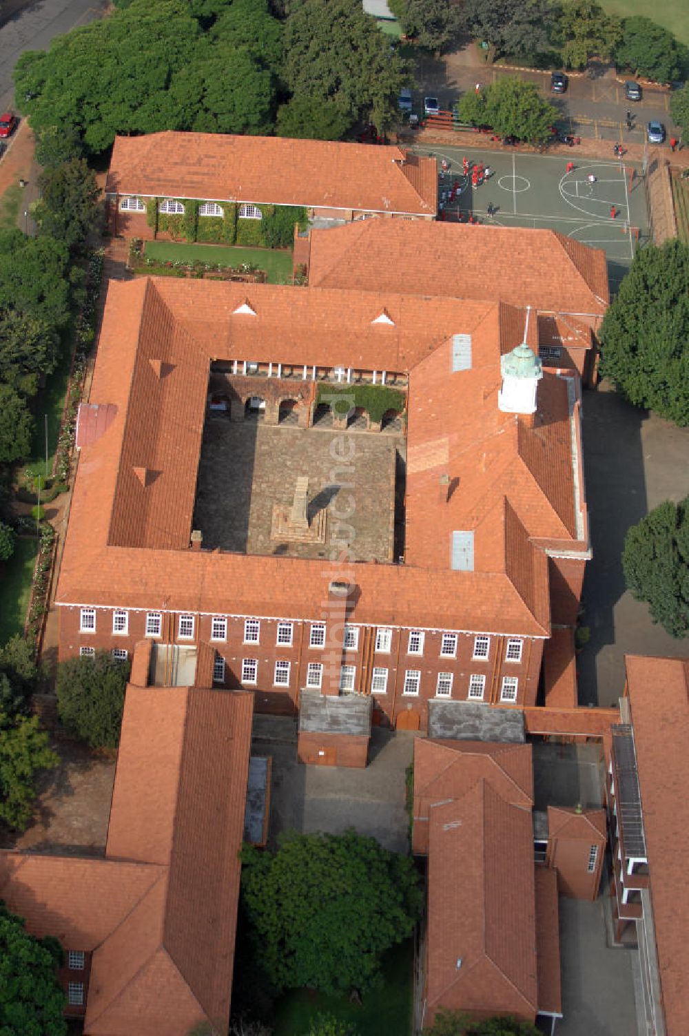 JOHANNESBURG von oben - Schulgebäude der King Edward VII School in Johannesburg