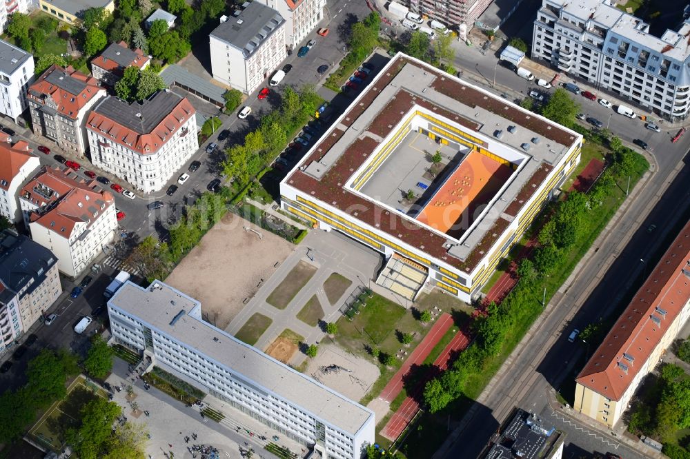 Luftaufnahme Leipzig - Schulgebäude der Kurt-Masur-Schule in Leipzig im Bundesland Sachsen, Deutschland