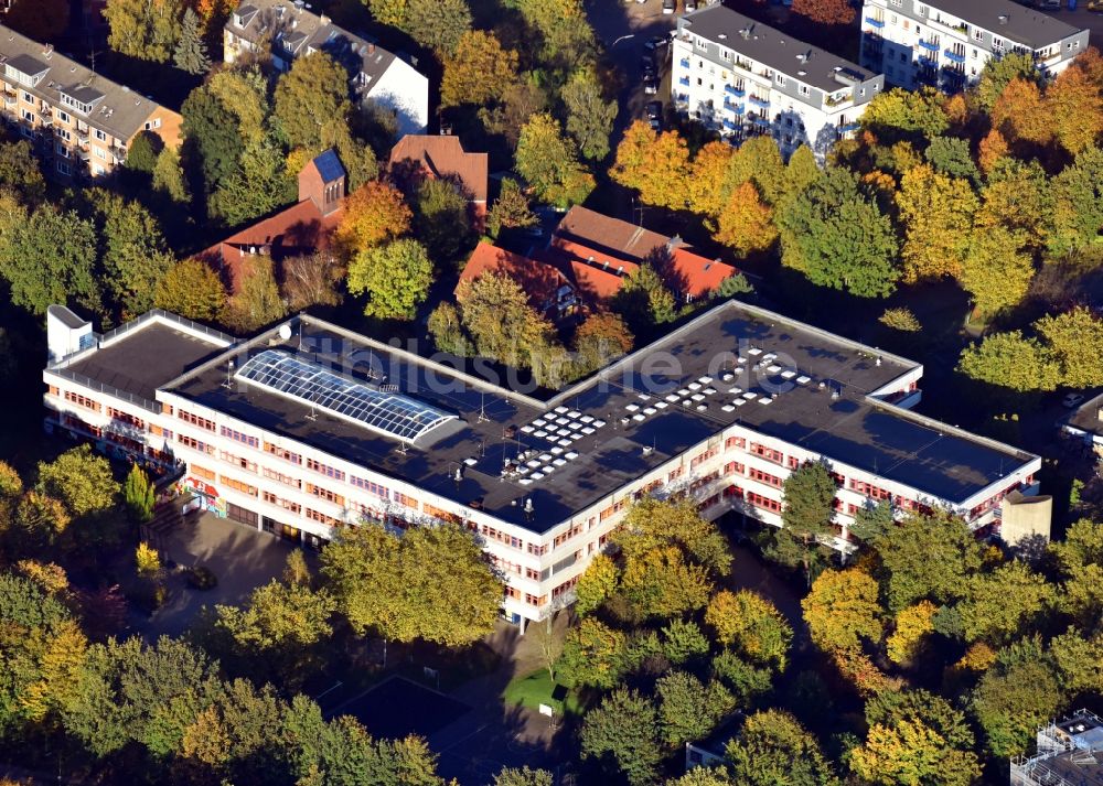 Luftbild Hamburg - Schulgebäude der Kurt-Tucholsky-Schule im Ortsteil Altona in Hamburg, Deutschland