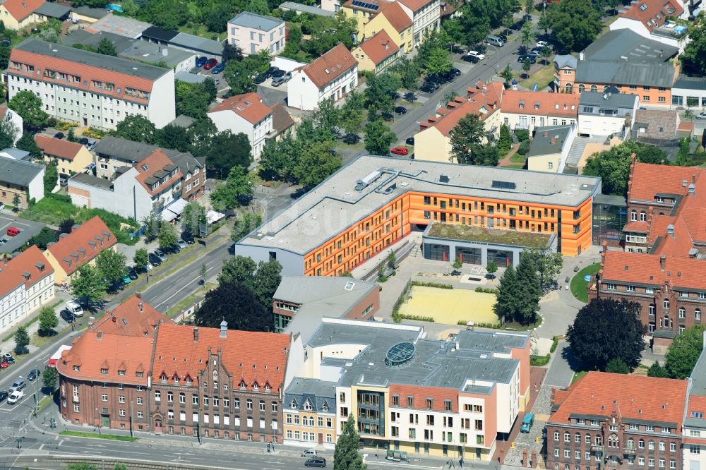 Luftaufnahme Potsdam - Schulgebäude der Oberlinschule an der Rudolf-Breitscheid-Straße im Ortsteil Babelsberg in Potsdam im Bundesland Brandenburg, Deutschland