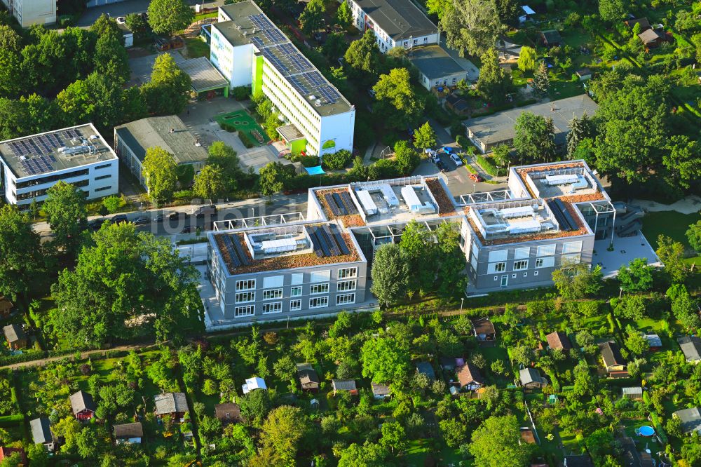 Berlin aus der Vogelperspektive: Schulgebäude Panke-Schule im Ortsteil Pankow in Berlin, Deutschland