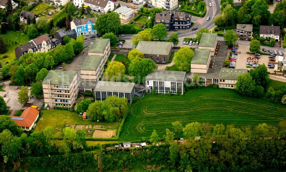 Gevelsberg von oben - Schulgebäude der Realschule Gevelsberg in Gevelsberg im Bundesland Nordrhein-Westfalen