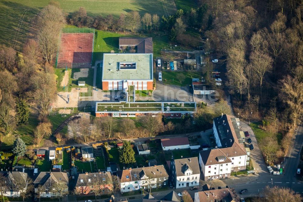 Luftbild Herne - Schulgebäude der Robert-Brauner-Schule in der Bergstraße in Herne im Bundesland Nordrhein-Westfalen, Deutschland