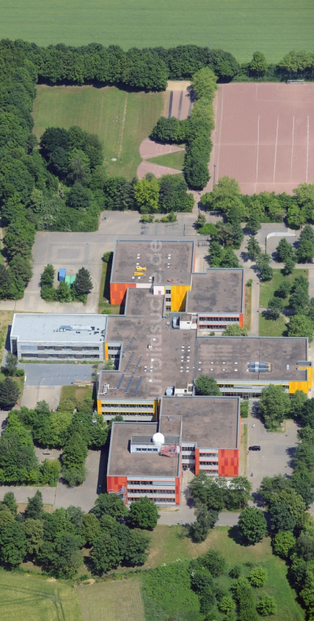 Luftbild Bad Salzuflen - Schulgebäude des Rudolf-Brandes-Gymnasium Lohfeld in Bad Salzuflen im Bundesland Nordrhein-Westfalen