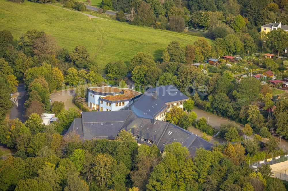 Luftbild Siegen - Schulgebäude der Rudolf Steiner Schule Siegen - Freie Waldorfschule e.V in Siegen im Bundesland Nordrhein-Westfalen