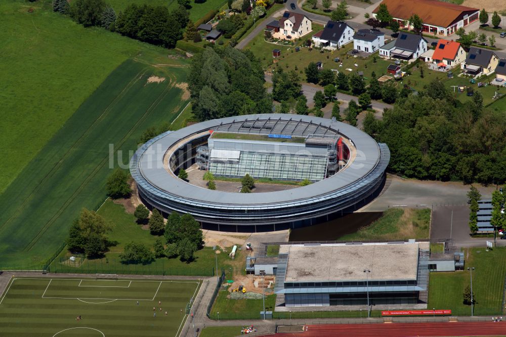 Flöha von oben - Schulgebäude Samuel-von-Pufendorf-Gymnasium in Flöha im Bundesland Sachsen, Deutschland