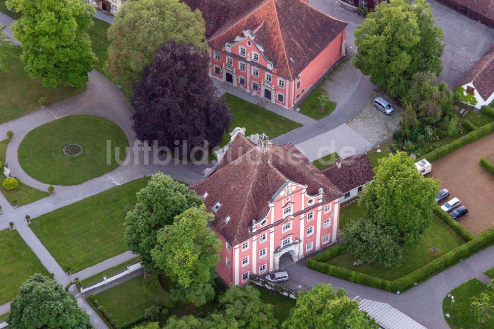 Luftaufnahme Salem - Schulgebäude der Schule Schloss Salem am Schlossbezirk im Ortsteil Stefansfeld in Salem im Bundesland Baden-Württemberg