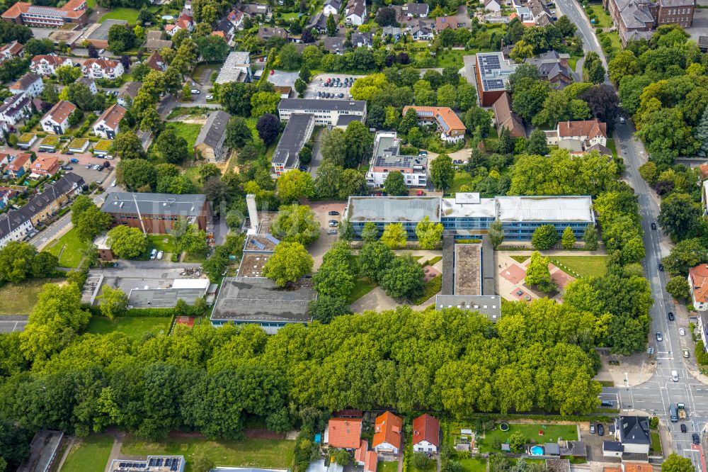 Soest von oben - Schulgebäude Sekundarschule Soest in Soest im Bundesland Nordrhein-Westfalen, Deutschland