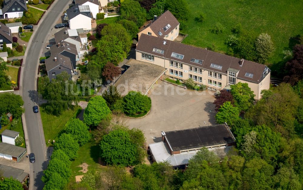 Luftbild Schwelm - Schulgebäude der Städtischen Katholischen Grundschule St. Marien in Schwelm im Bundesland Nordrhein-Westfalen