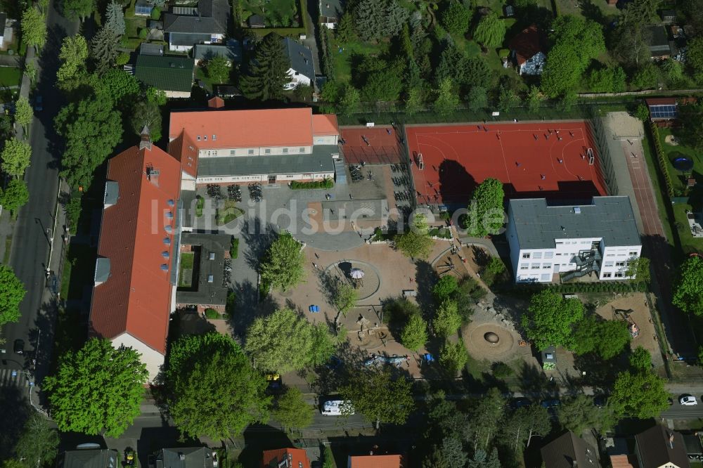 Luftbild Berlin - Schulgebäude der Ulmen-Grundschule im Ortsteil Kaulsdorf in Berlin, Deutschland