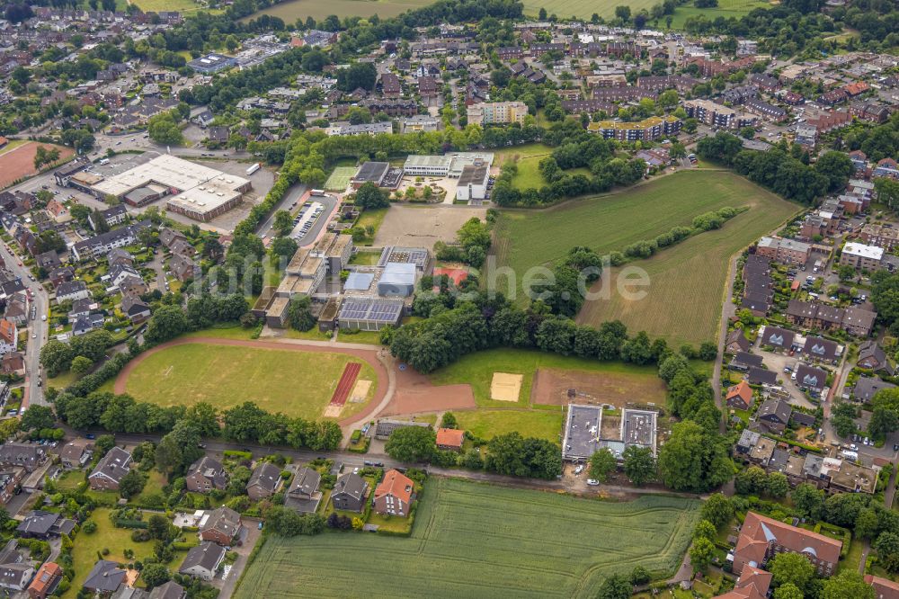 Dorsten von oben - Schulgebäude der St. Ursula Realschule in Dorsten im Bundesland Nordrhein-Westfalen, Deutschland