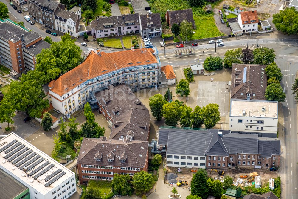 Luftbild Styrum - Schulgebäude Willy-Brandt-Schule in Styrum im Bundesland Nordrhein-Westfalen, Deutschland