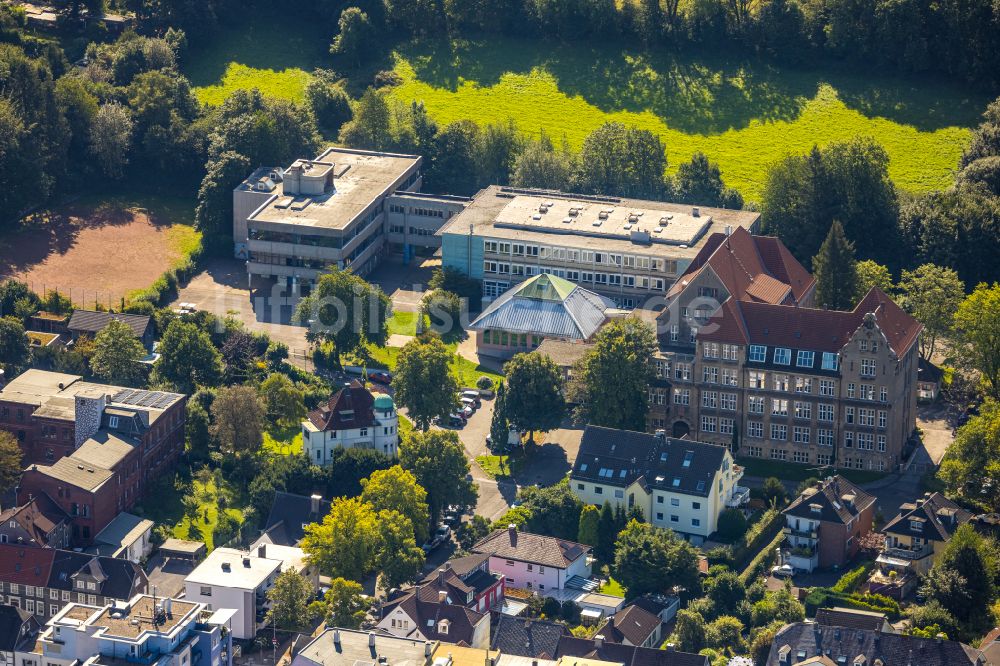 Luftaufnahme Schwelm - Schulgelände des Märkischen Gymnasiums in Schwelm im Bundesland Nordrhein-Westfalen