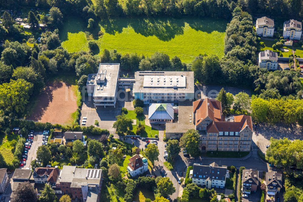 Schwelm aus der Vogelperspektive: Schulgelände des Märkischen Gymnasiums in Schwelm im Bundesland Nordrhein-Westfalen