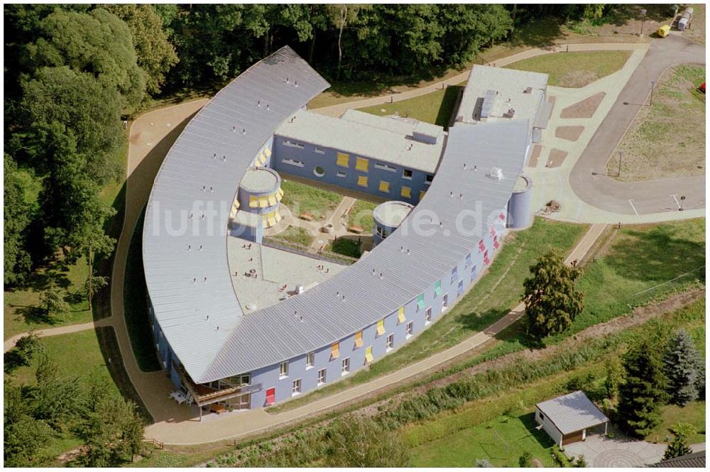 Schönfeld bei Dresden aus der Vogelperspektive: Schulneubau in Schönfeld bei Dresden