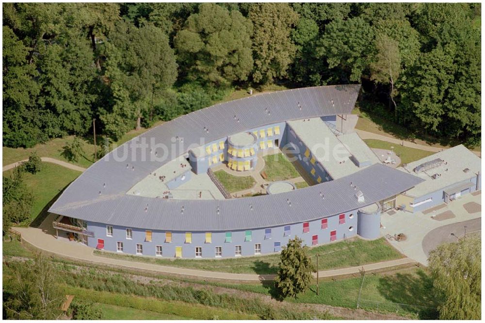 Luftbild Schönfeld bei Dresden - Schulneubau in Schönfeld bei Dresden