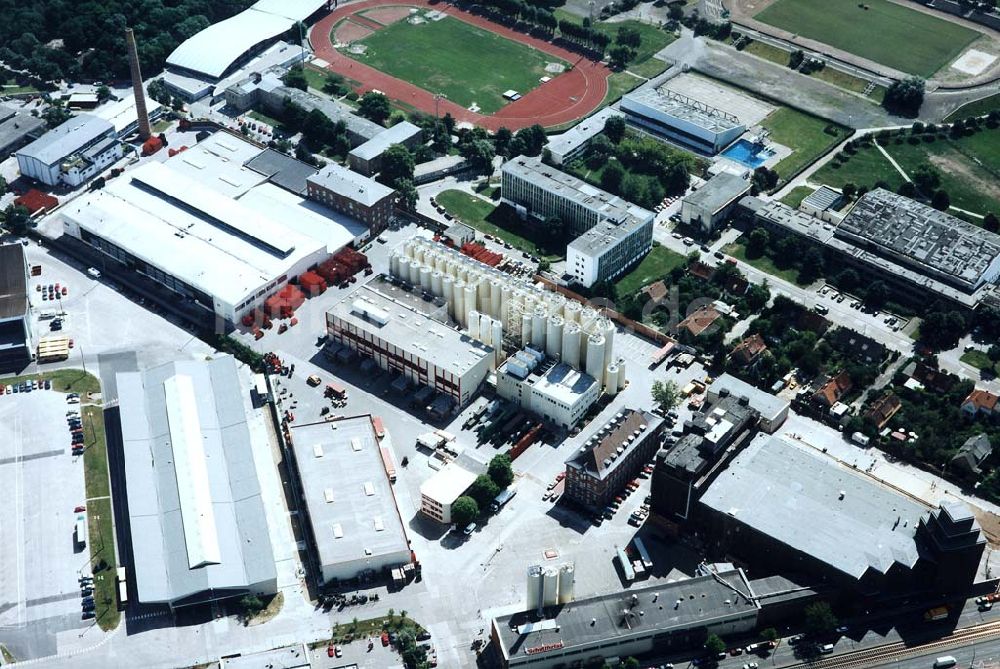 Luftbild Berlin-Hohenschönhausen - Schultheiss-Brauerei in der Indira-Gandhi-Straße 66-69 in 13053 Berlin.