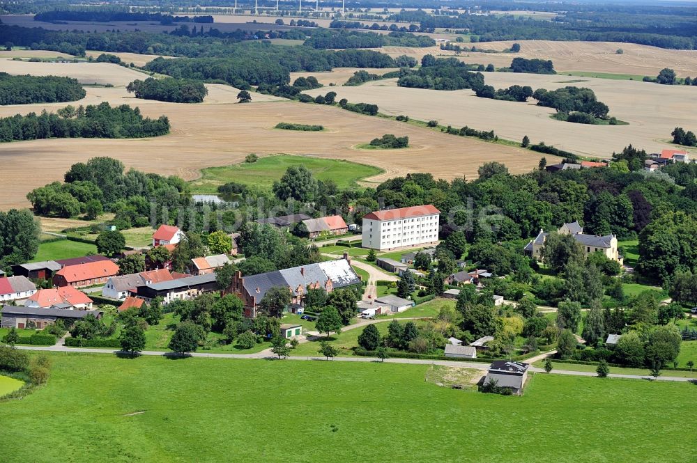 Luftaufnahme Schwasdorf - Schwasdorf OT Poggelow in Mecklenburg-Vorpommern