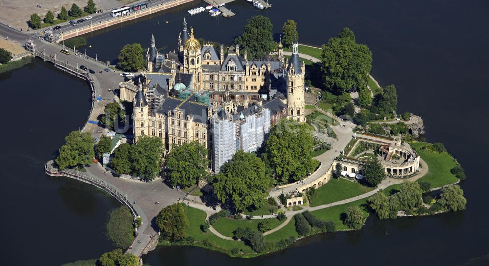 Schwerin aus der Vogelperspektive: Schweriner Schloss