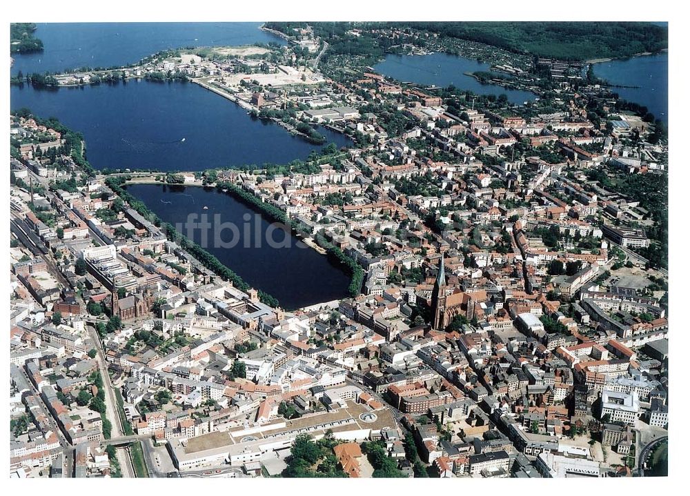 Schwerin aus der Vogelperspektive: Schweriner Stadtzentrum.