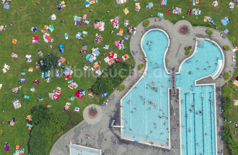 Herne aus der Vogelperspektive: Schwimmbad Südpool in Herne im Bundesland Nordrhein-Westfalen