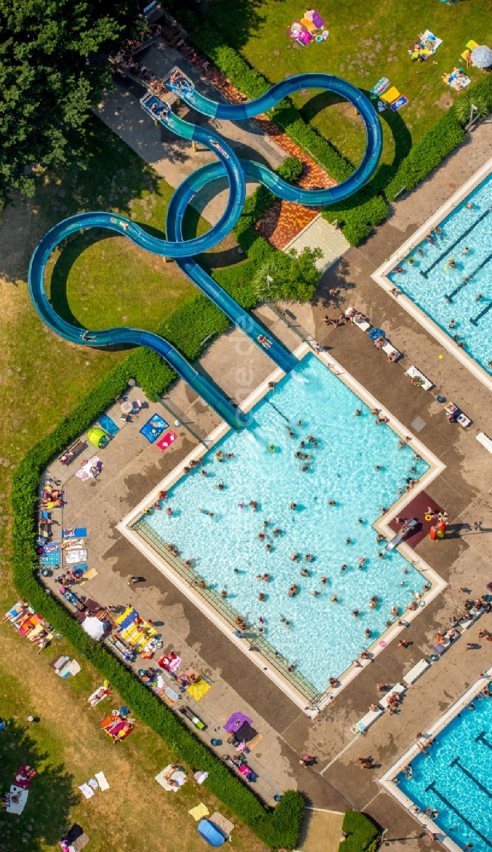 Luftbild Hamm - Schwimmbecken am Freibad der Freizeiteinrichtung Freibad Süd in Hamm im Bundesland Nordrhein-Westfalen