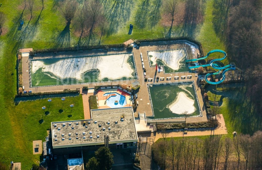 Luftaufnahme Hamm - Schwimmbecken des Freibades Süd in Hamm im Bundesland Nordrhein-Westfalen