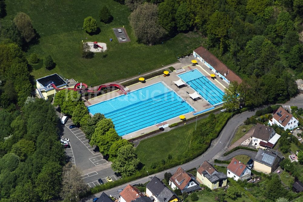 Luftbild Schiffweiler - Schwimmbecken des Freibades Landsweiler-Reden in Schiffweiler im Bundesland Saarland, Deutschland