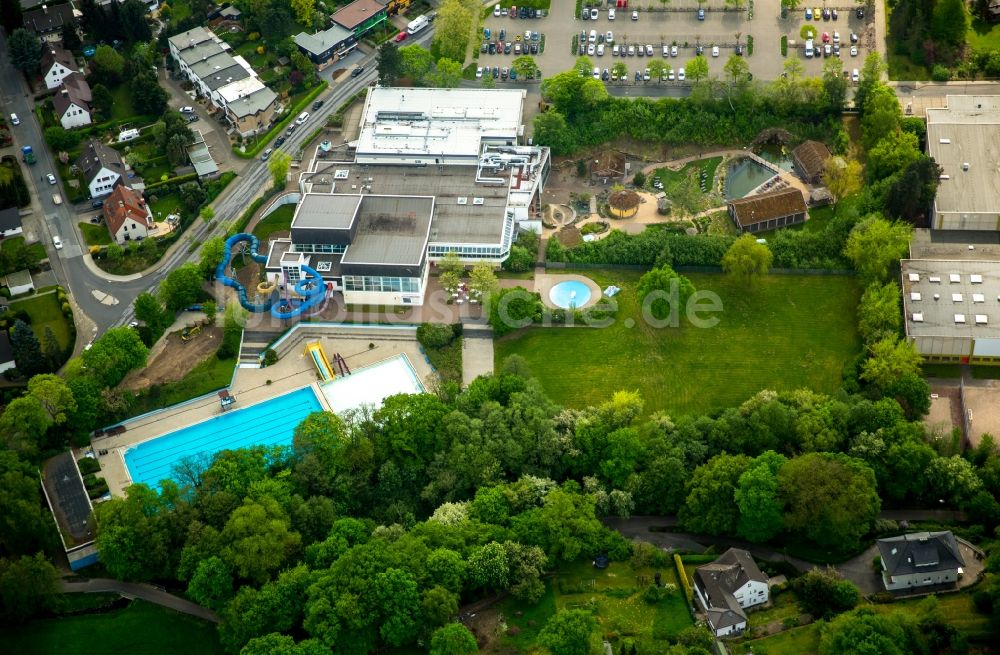 Gevelsberg aus der Vogelperspektive: Schwimmbecken des Freibades Schwimm in in Gevelsberg im Bundesland Nordrhein-Westfalen