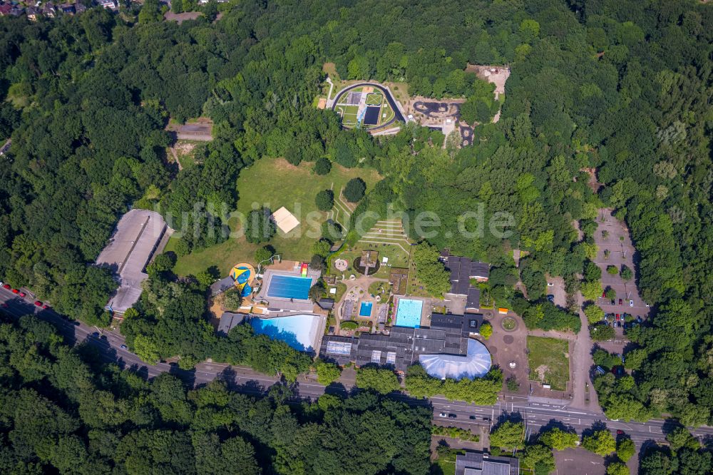 Luftaufnahme Vonderort - Schwimmbecken des Freibades Solbad Vonderort in Vonderort im Bundesland Nordrhein-Westfalen, Deutschland