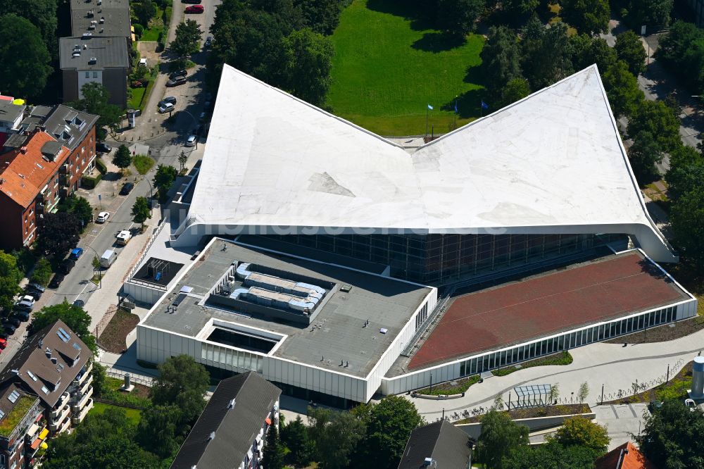 Luftaufnahme Hamburg - Schwimmhalle Alster-Schwimmhalle im Ortsteil Hohenfelde in Hamburg, Deutschland