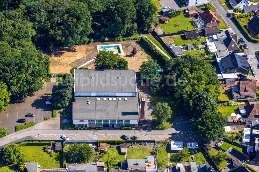 Luftbild Bockum-Hövel - Schwimmhalle Sport-Aquarium Bockum Hövel in Bockum-Hövel im Bundesland Nordrhein-Westfalen, Deutschland