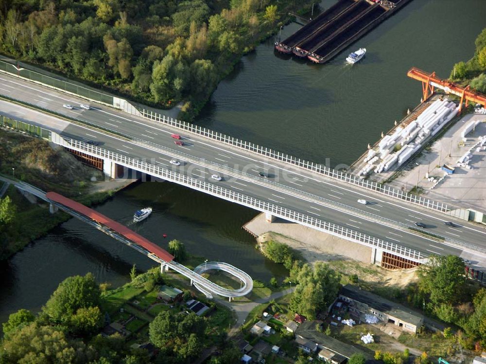 Luftbild Berlin - südliches Autobahndreieck des Berliner Rings