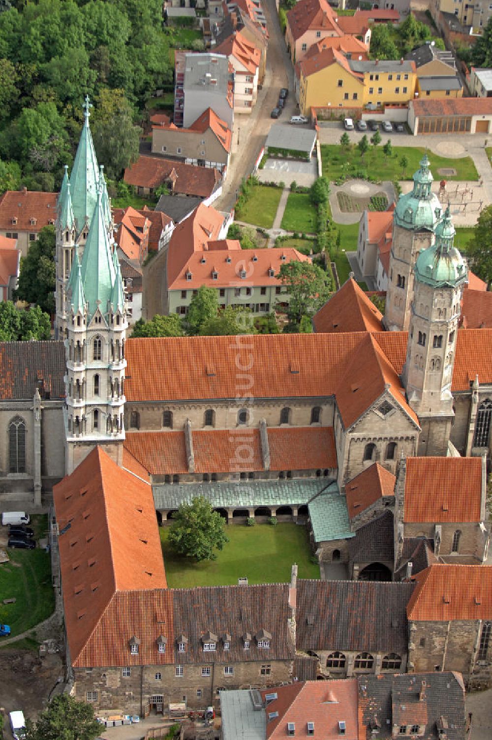 Naumburg aus der Vogelperspektive: Südseite des Naumburger Doms