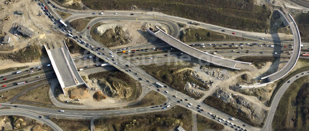 BOCHUM OT Stahlhausen aus der Vogelperspektive: Sechsstreifiger Ausbau der A40 zwischen den Anschlussstellen Gelsenkirchen und Bochum-Stahlhausen