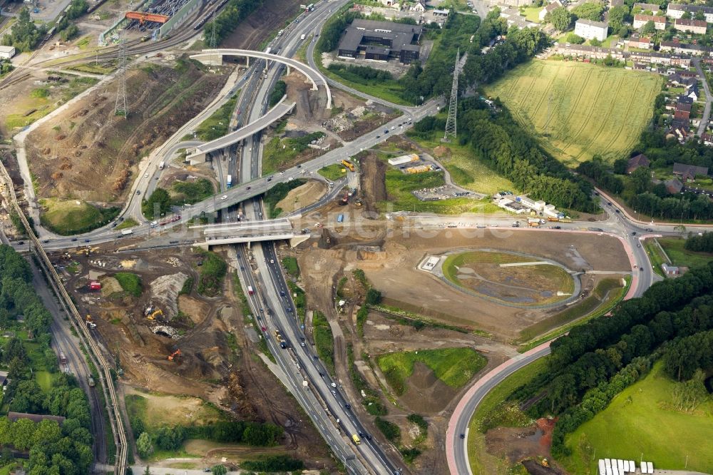 Luftaufnahme Bochum OT Stahlhausen - Sechsstreifiger Ausbau der A40 zwischen den Anschlussstellen Gelsenkirchen und Bochum-Stahlhausen