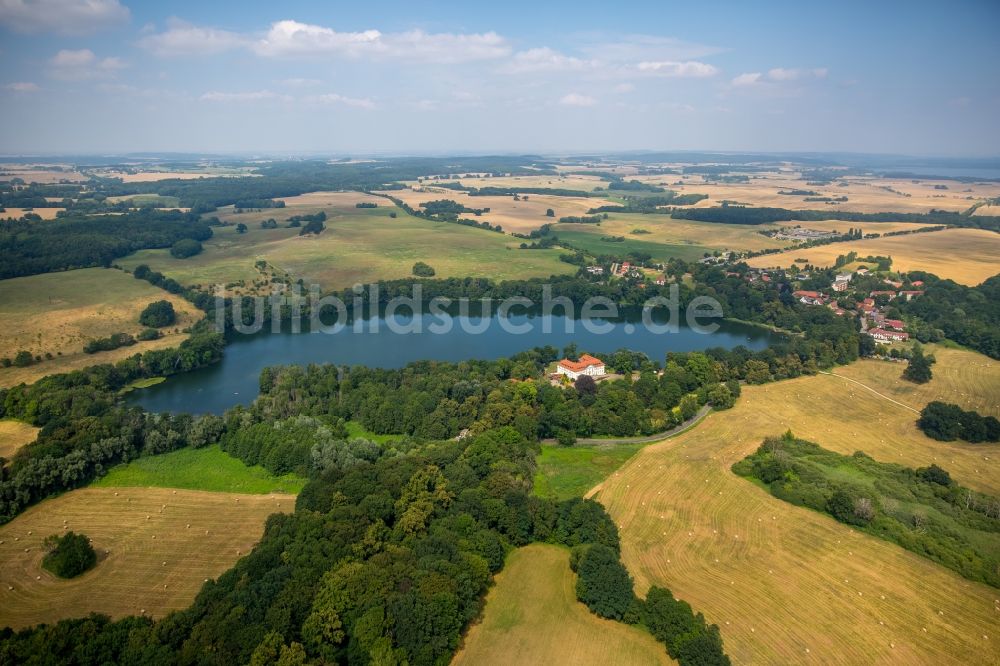 Schorssow von oben - See Haussee in Schorssow im Bundesland Mecklenburg-Vorpommern