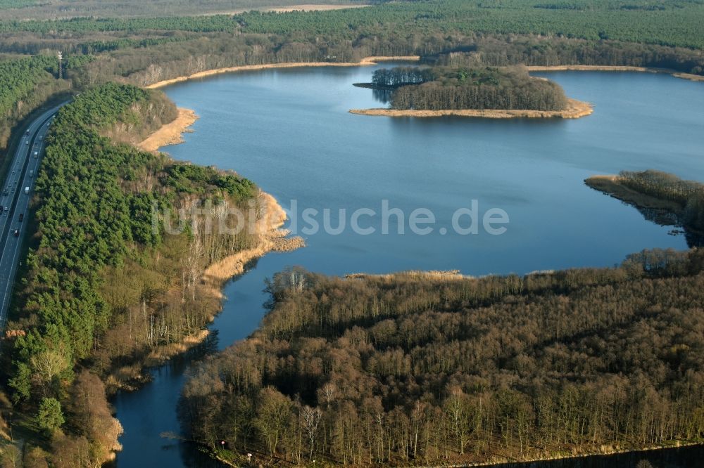 Luftbild Berkenbrück - See- Insel auf dem Dehmsee in Berkenbrück im Bundesland Brandenburg