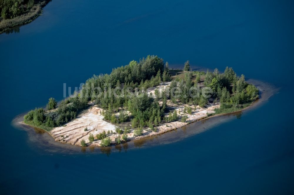 Luftbild Markkleeberg - See- Insel Getzelauer Insel im Markkleeberger See in Markkleeberg im Bundesland Sachsen, Deutschland