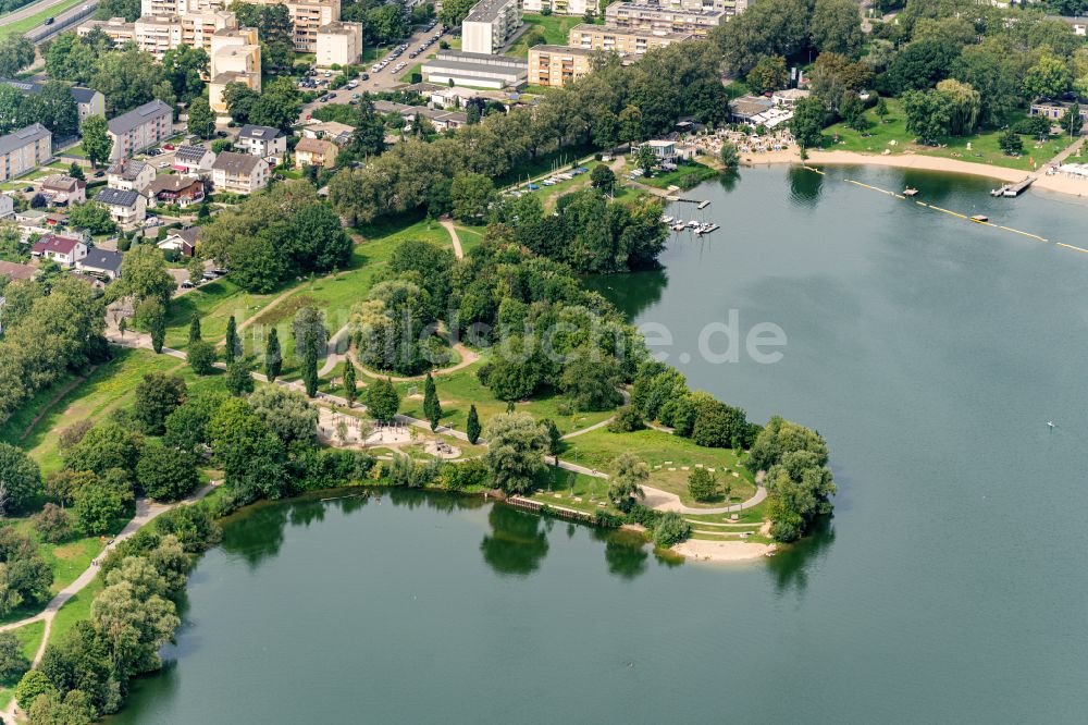 Luftbild Offenburg - See- Insel Halbinsel für Naherholung am Gifizsee in Offenburg im Bundesland Baden-Württemberg, Deutschland