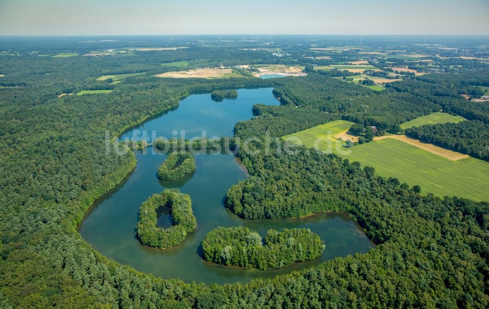 Luftaufnahme Grafenmühle - See- Insel auf dem Heidesee in Grafenmühle im Bundesland Nordrhein-Westfalen